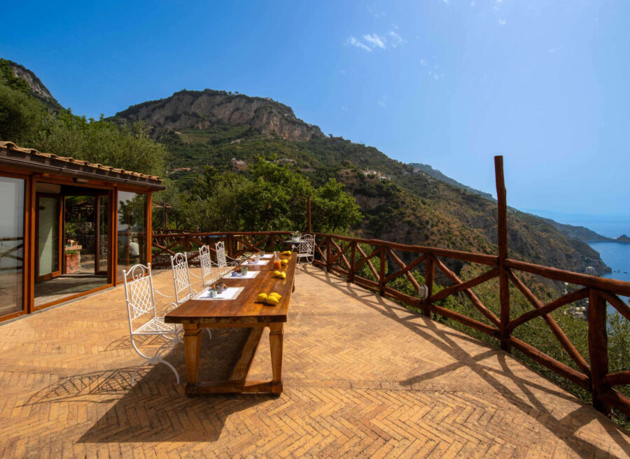 Panoramic terrace
