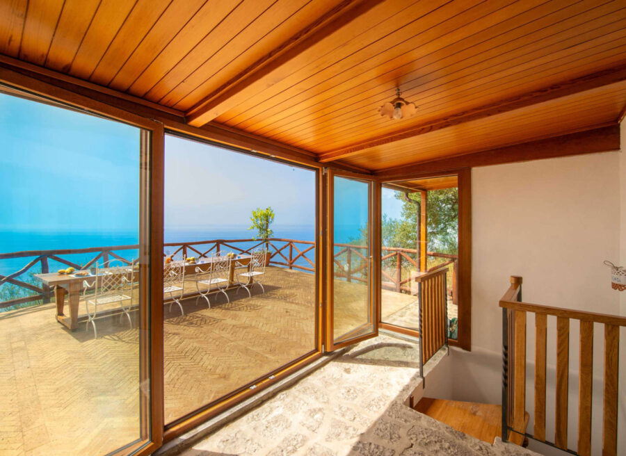 Panoramic terrace