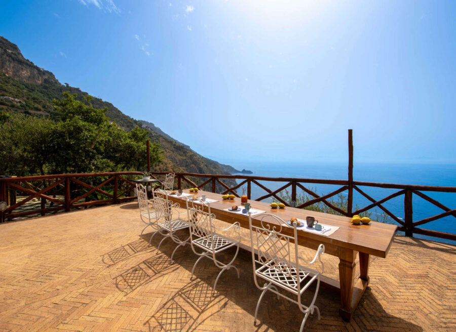 Panoramic terrace
