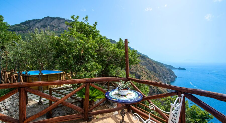Panoramic terrace